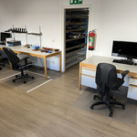 3x bureautafel met bureaustoel