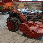 Twee wielige tractor – werktuigdrager, Agria, Bison mulcher