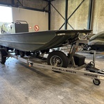 Platbodem op trailer, Aluminiumjon, JON 520, groen