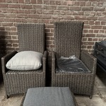 2x Tuinstoel verstelbaar met 1x tafel