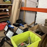 Partij bouwmarkt artikelen en verlichting W.o. philips, saval