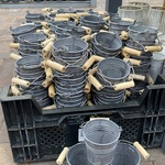 Ca. 300x Decoratieve zinken emmertjes