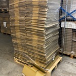 Ca. 200x Verzenddozen 38x37x14cm dubbelgolf, bruin