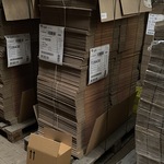 Pallet ca. 360 verzenddozen 30x23x27cm dubbelgolf, bruin