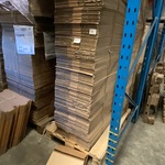 Ca. 300x Verzenddozen 35x33x8cm, bruin