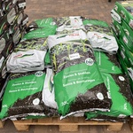 Ca. 17x Zakken zaaien en stekken potgrond