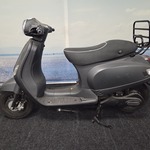 Restauratieproject elektrische snorscooter Wlie, E-VPA