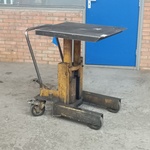 Hydraulische heftafel, Genkinger, draag gewicht 600 kg, 1981