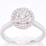 Witgouden entourage ring vol gezet met diamanten