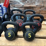 6x Kettlebell (2x 15kg, 2x 10kg, 2x 5kg)