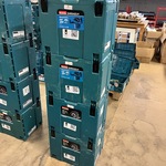 4x Bouwgereedschap, 1x 18V accu, 1x lader, M-boxen Makita, 2x DHS630ZJ