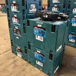 6x Bouwgereedschap, 1x 18V accu, 1x lader, M-boxen Makita, 2x DJV182ZJ