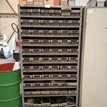 Grijpvoorraadkast met inhoud