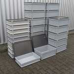 Ca. 30x Bakken met deksel, Engels, Grijs / Chroom