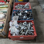 3x Bak hydrauliek koppelingen en snelsluitingen