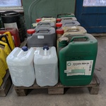 Partij vloeistoffen op 3x pallet o.a. Shell, BP
