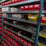 Partij ijzerwaren o.a. manometers