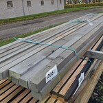 Ca. 16x Hardhouten regels fijnbezaagd, 40x60mm, lengte 270cm (B keuze)