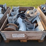 Pallet met o.a. drukregelaar