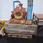 Vermogentester op betonvoet