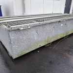 Metalen container met inhoud