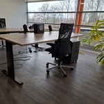 Bureau met bureaustoel en ladeblok