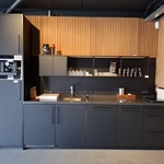 Keuken v.v. divers inbouwapparatuur