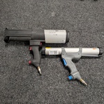 2x Pneumatische kitspuit