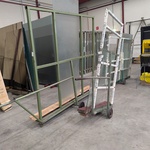 3x Platenwagen met inhoud