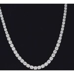 Witgouden collier met diamanten 10.00 carat