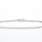 Witgouden armband met diamanten 1.20 carat