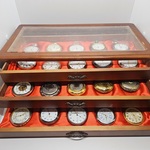 Partij zakhorloges in horlogekist