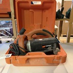 Sleuvenzaagmachine met koffer Spit, D88E