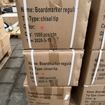 Ca. 3000x Boardmarker regular chisel tip rood