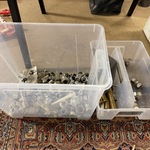 2x Krat met knelkoppelingen