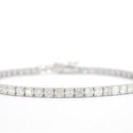 Witgouden armband met diamanten 5.40 carat