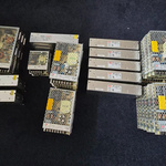 Partij Mean Well voedingen – 24 VDC industriële voedingen (33 stuks, g