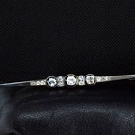 Antieke broche met natuurlijke oud geslepen diamanten