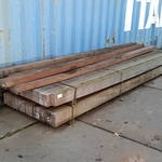 Ca. 35x Azobe houten balken