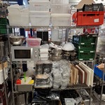 Partij horeca benodigdheden in stelling