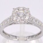 Witgouden entourage ring met briljant geslepen diamanten 1.00 carat