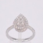 Witgouden entourage ring diamanten pear shape