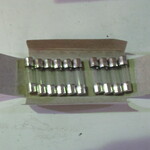 Ca. 53x Doosjes a 10 st. met zekeringen Eska, o.a 1A