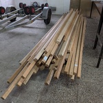 Partij houten balken