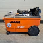 Tapijtreiniger – 230V Kärcher, Puzzi 100, bouwjaar 2011
