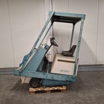 Veegmachine, Tennant, 2150, 1996