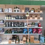 Partij vogelhuisjes en insectenhotels o.a. Singing Friend, Emsa