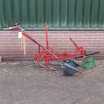 Nostalgische cultivator en verkruimelrol