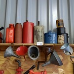 6x Nostalgische schenkkan met 7x trechter