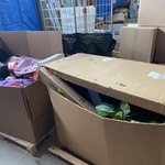 Partij  woonartikelen, meubels, persoonlijke verzorging, speelgoed etc